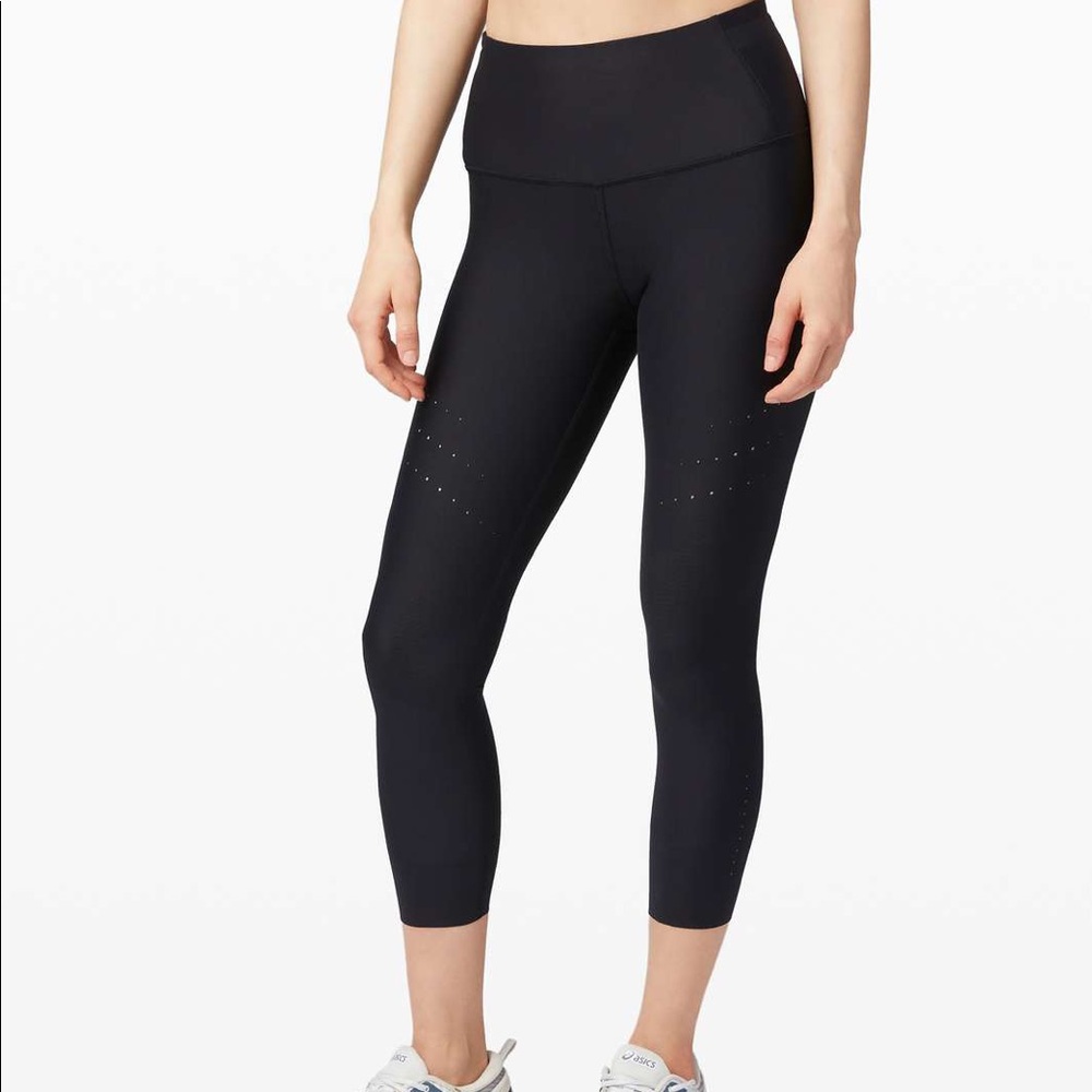 NWT lululemon black leggings